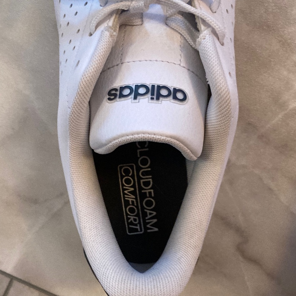 Adidas Women’s Advantage 2.0 Cloudfoam White Sneakers - Picture 8 of 14